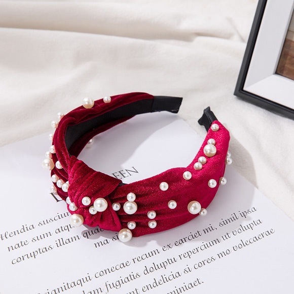 Pearl Headband - Picture 2 of 4